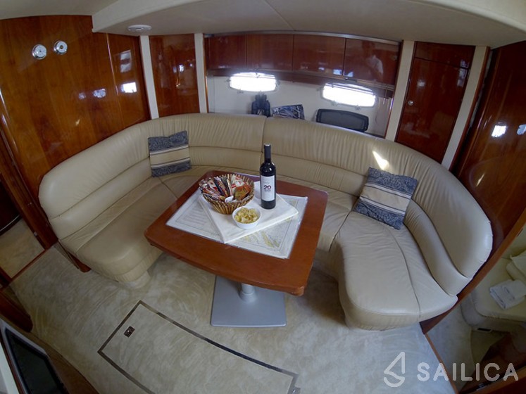 Targa 52 GT - Yacht Charter Sailica