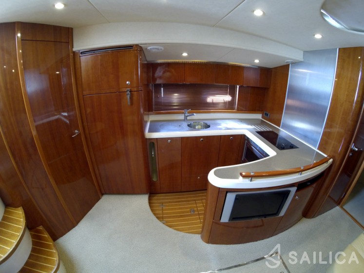 Targa 52 GT - Yacht Charter Sailica