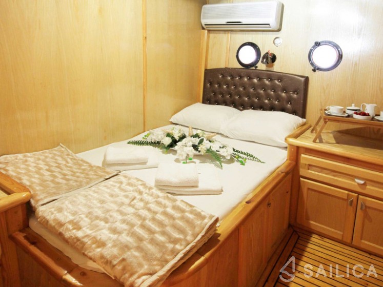 Gulet - Yacht Charter Sailica