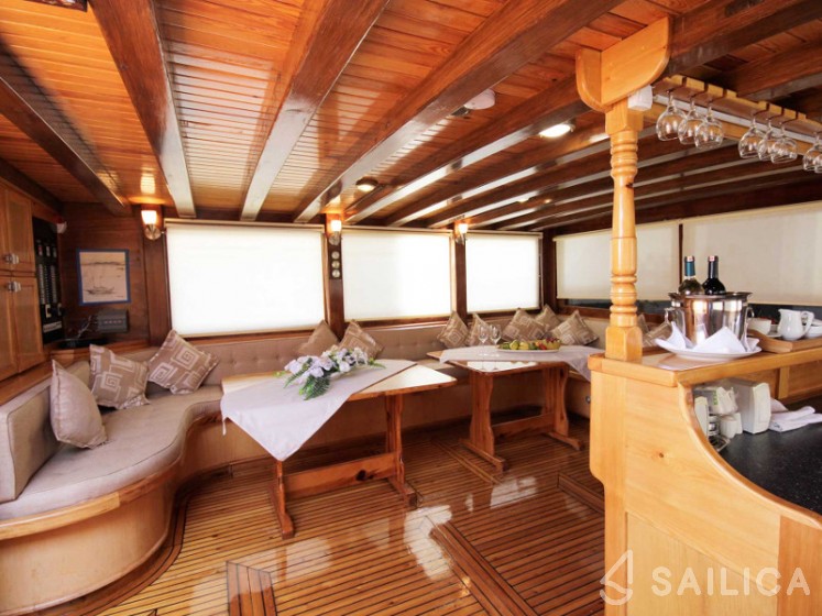 Gulet - Yacht Charter Sailica