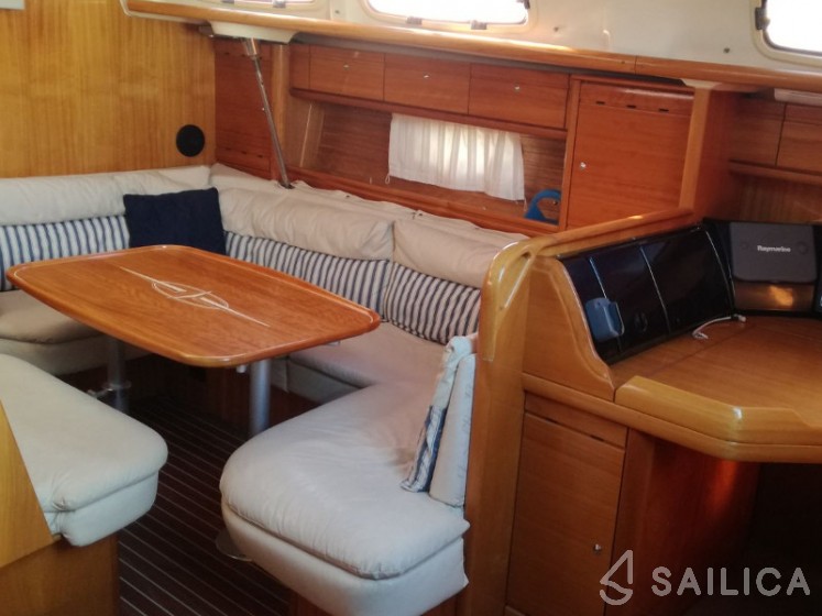 Bavaria 46 Cruiser - Yacht Charter Sailica