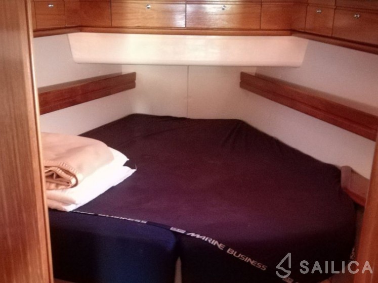 Bavaria 46 Cruiser - Yacht Charter Sailica