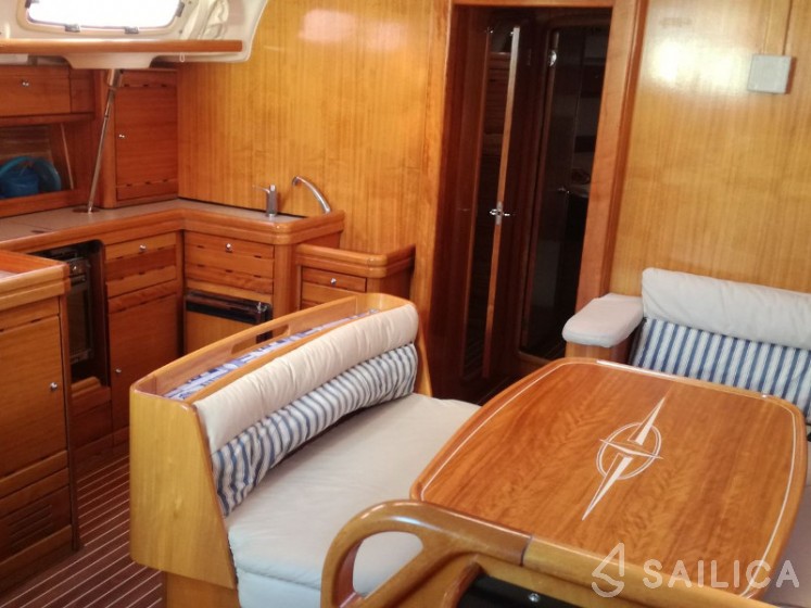 Bavaria 46 Cruiser - Yacht Charter Sailica
