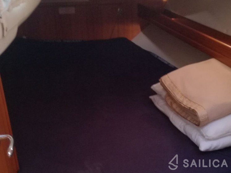Bavaria 46 Cruiser - Yacht Charter Sailica