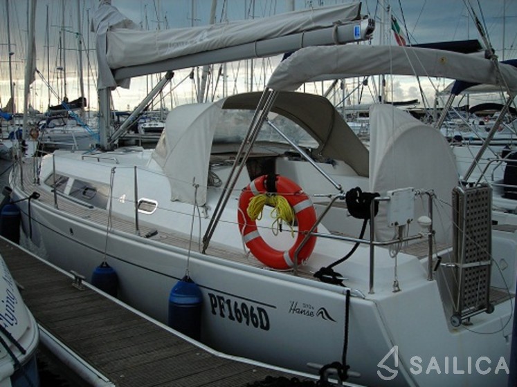 Hanse 370 - Yacht Charter Sailica