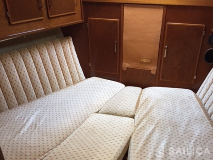 Amel Supermaramu - Yacht Charter Sailica