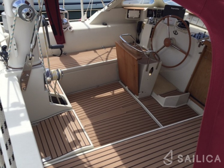 Amel Supermaramu - Yacht Charter Sailica