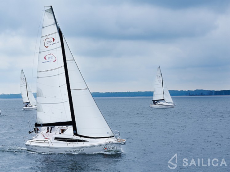 Maxus 26 Prestige - Yacht Charter Sailica