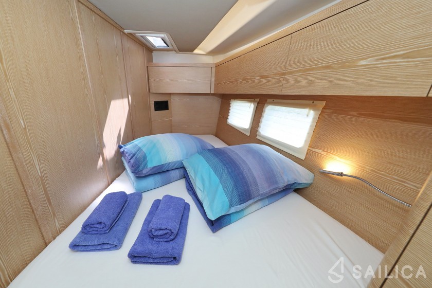 Hanse 588 - Yacht Charter Sailica