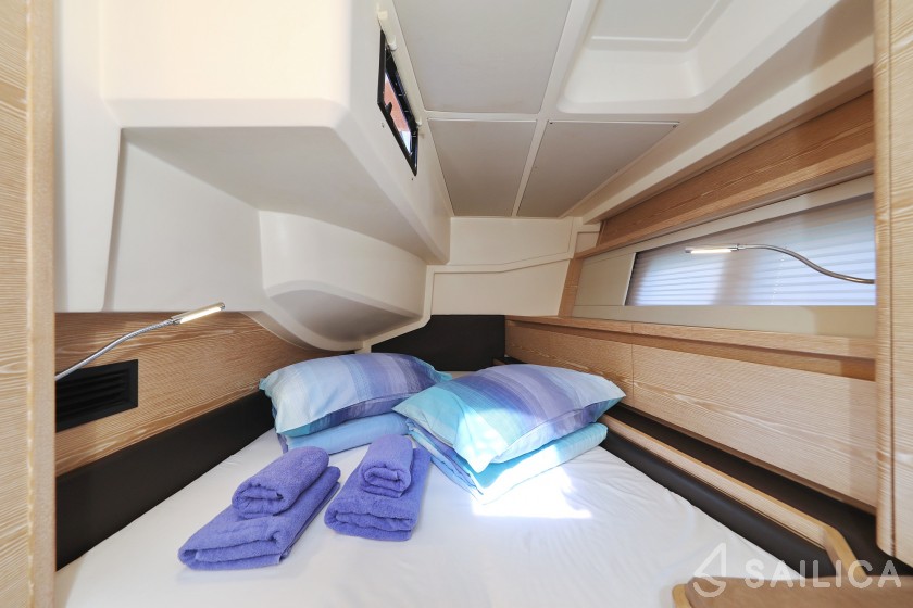 Hanse 588 - Yacht Charter Sailica