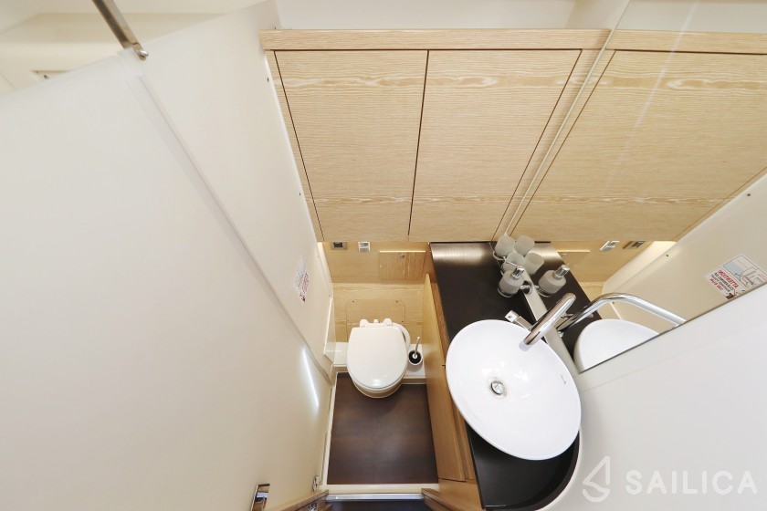 Hanse 588 - Yacht Charter Sailica
