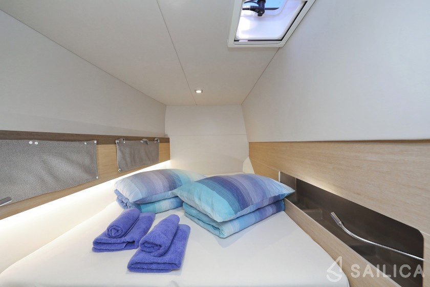 Bali 4.3 - Yacht Charter Sailica