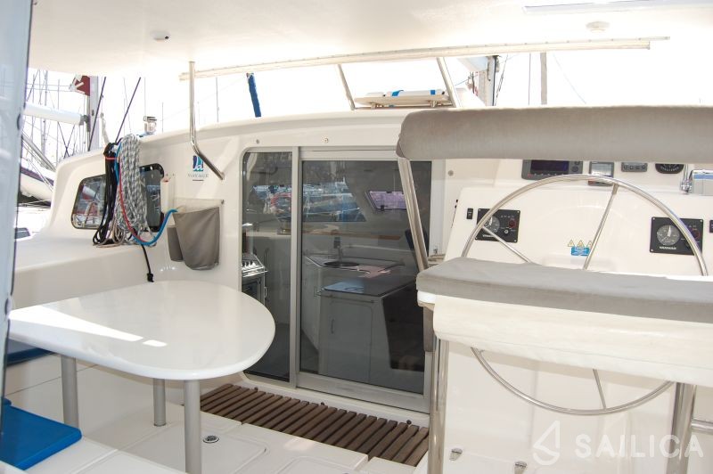 Voyage 440 - Yacht Charter Sailica