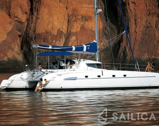 Bahia 46 - Yacht Charter Sailica