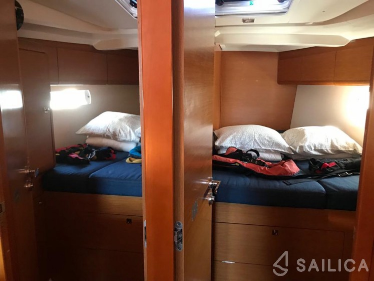 Sun Odyssey 519 - Yacht Charter Sailica