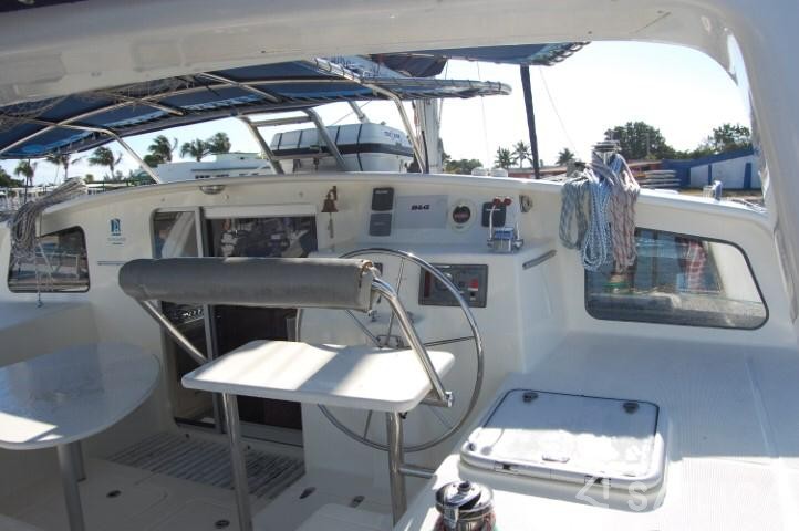 Voyage 440 - Yacht Charter Sailica