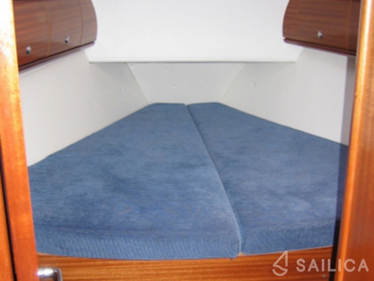 Bavaria 44 - Yacht Charter Sailica