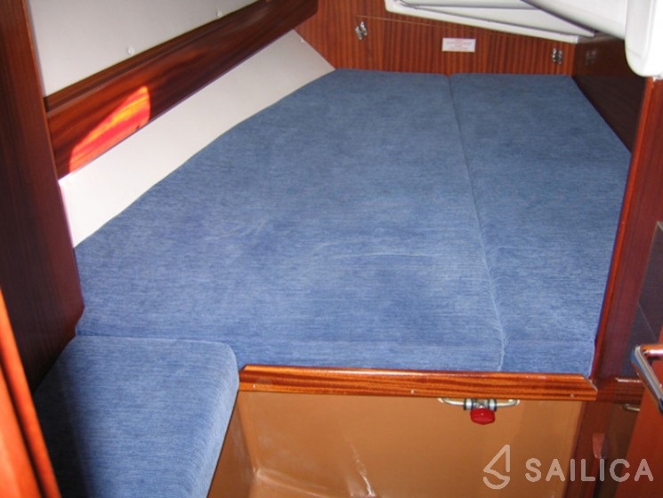 Bavaria 44 - Yacht Charter Sailica
