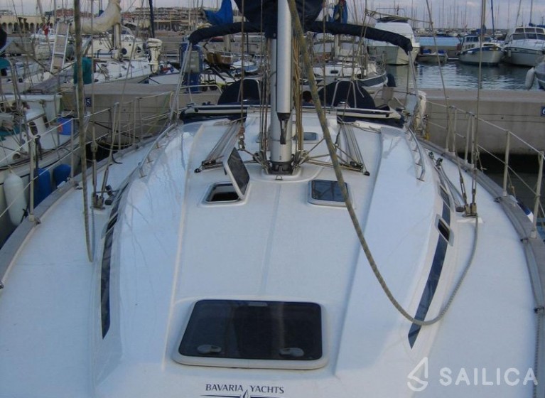 Bavaria 44 - Yacht Charter Sailica