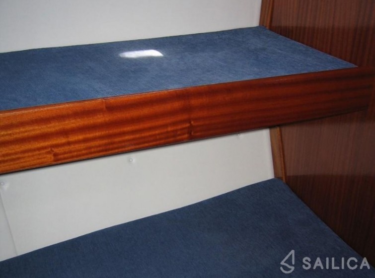 Bavaria 44 - Yacht Charter Sailica