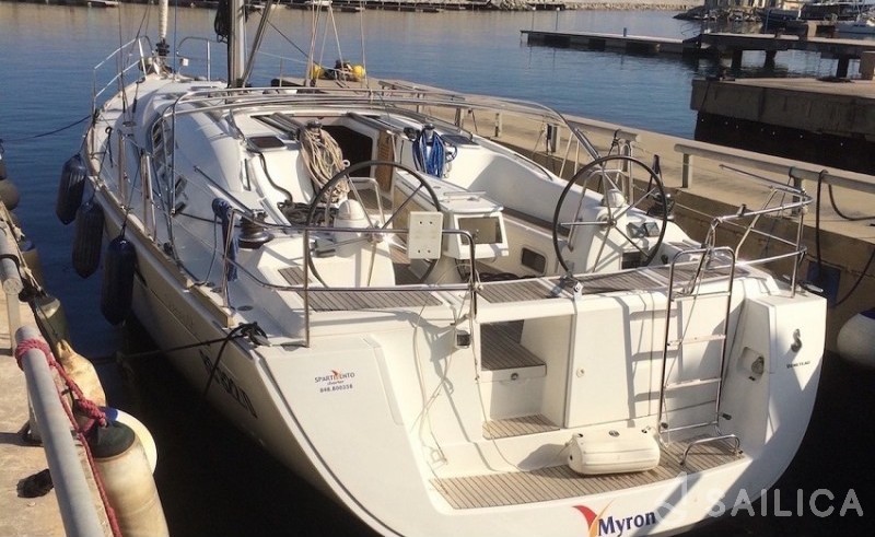 Oceanis 46 - Yacht Charter Sailica