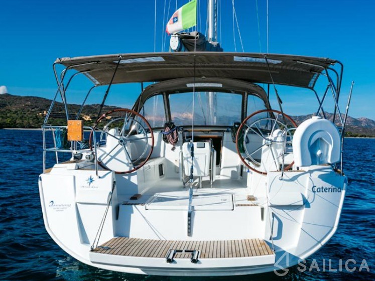 Sun Odyssey 509 - Yacht Charter Sailica