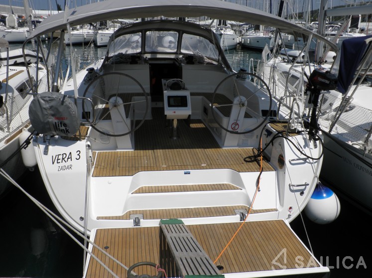 Bavaria Cruiser 46 - Yacht Charter Sailica