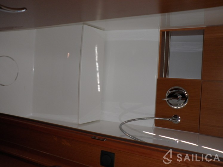 Bavaria Cruiser 46 - Yacht Charter Sailica
