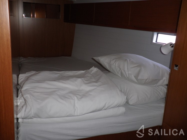Bavaria Cruiser 46 - Yacht Charter Sailica