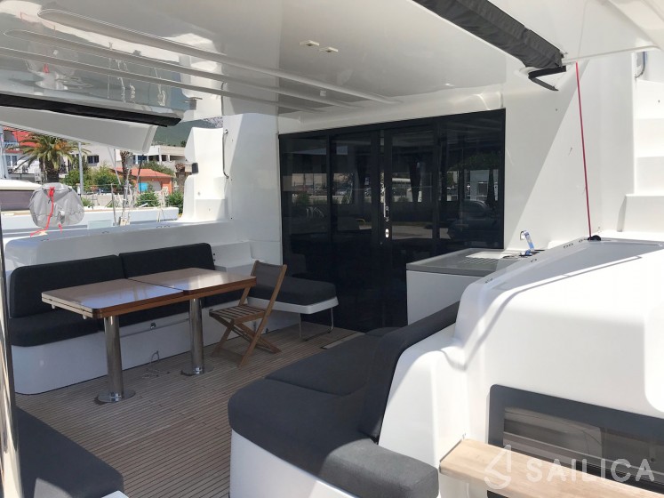 Lagoon 50 - Yacht Charter Sailica