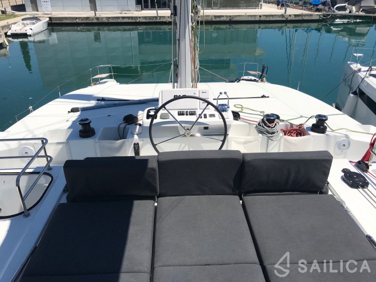 Lagoon 50 - Yacht Charter Sailica