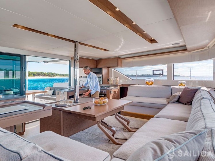 Lagoon 50 - Yacht Charter Sailica