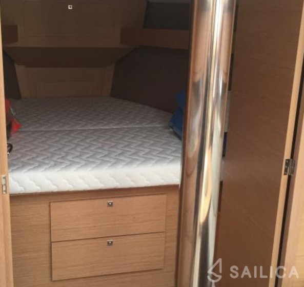 Dufour 382 GL - Yacht Charter Sailica