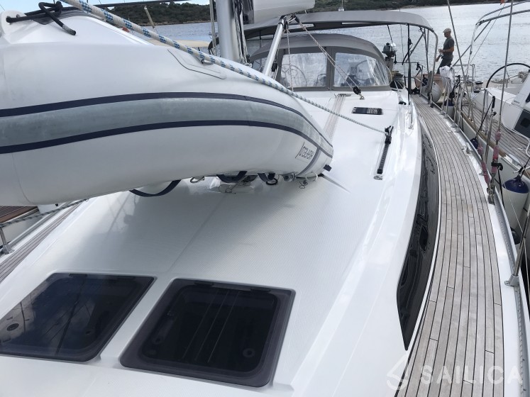 Bavaria Cruiser 46 - Yacht Charter Sailica