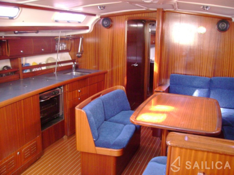 Bavaria 44 - Yacht Charter Sailica