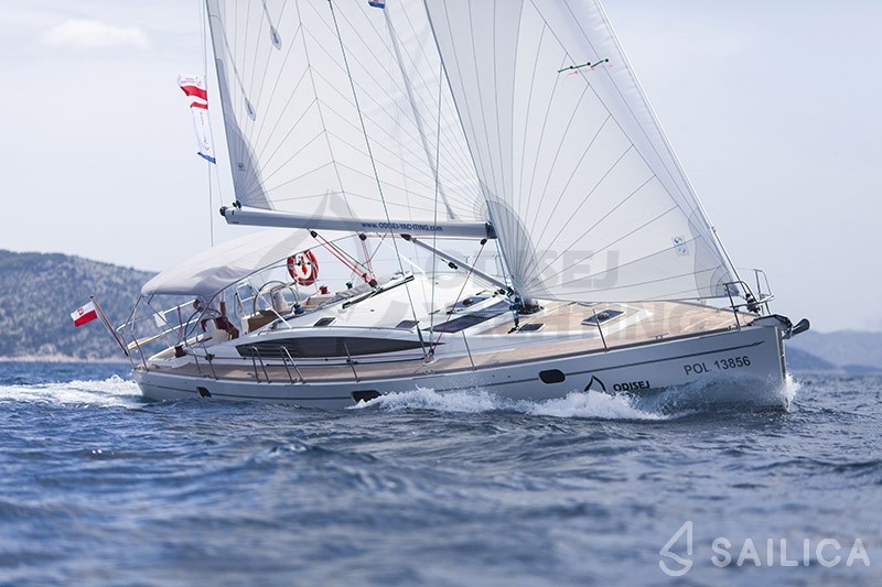 Delphia 47 - Yacht Charter Sailica