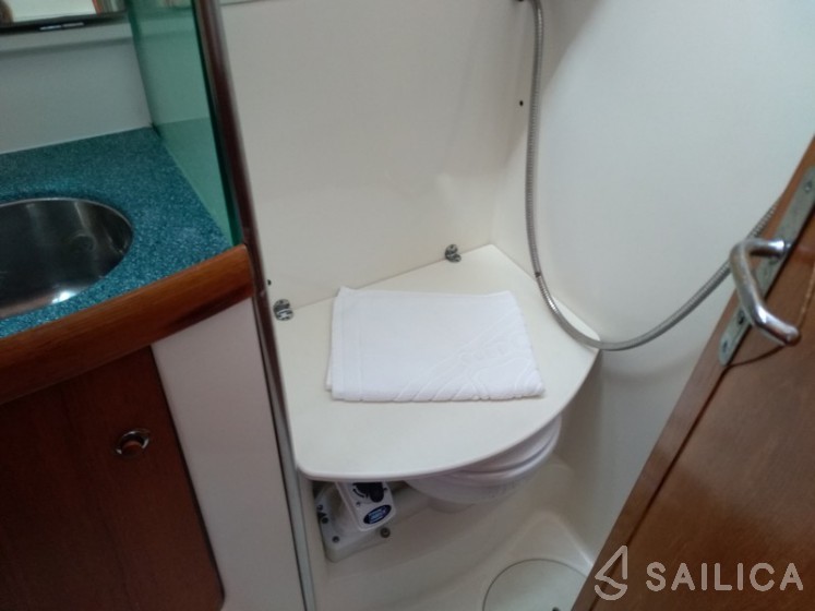 Sun Odyssey 43  - Yacht Charter Sailica