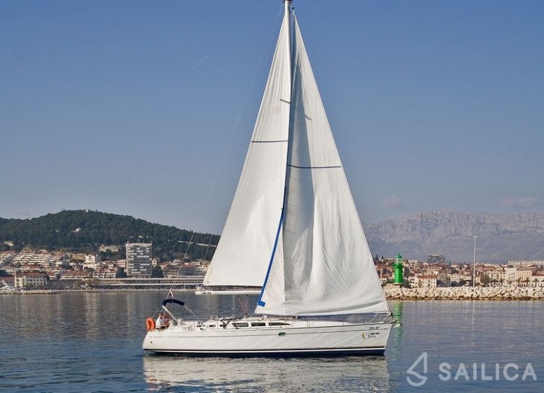 Sun Odyssey 43  - Yacht Charter Sailica