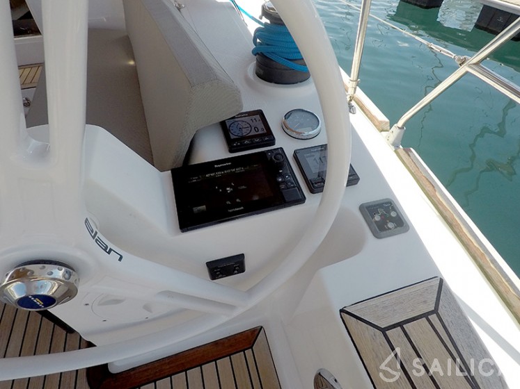 Elan 40 Impression - Yacht Charter Sailica