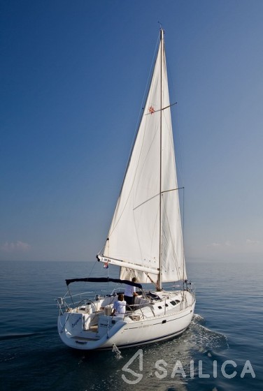 Sun Odyssey 45.2 - Yacht Charter Sailica