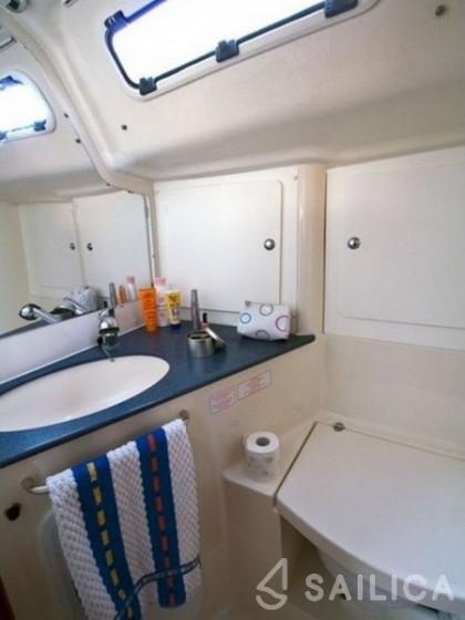 Bavaria 49 - Yacht Charter Sailica