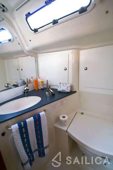 Bavaria 49 - Yacht Charter Sailica