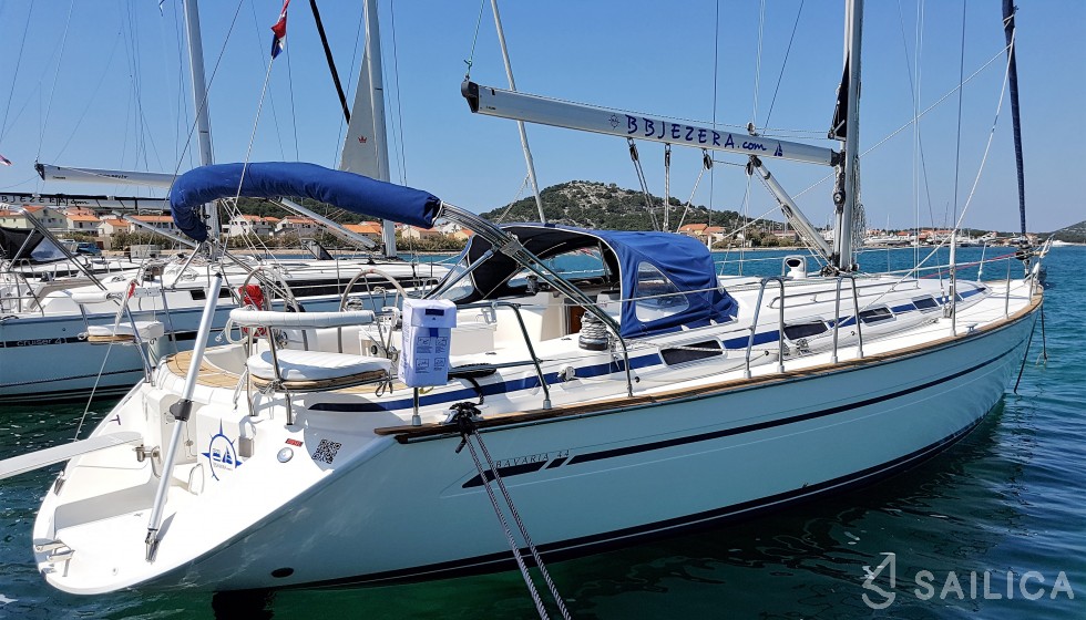 Bavaria 44 - Yacht Charter Sailica