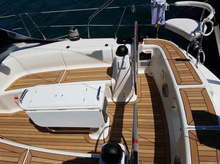 Bavaria 44 - Yacht Charter Sailica