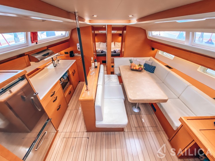 Jeanneau 54 - Yacht Charter Sailica