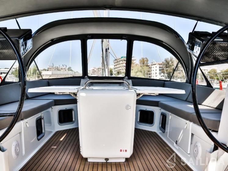 Jeanneau 54 - Yacht Charter Sailica