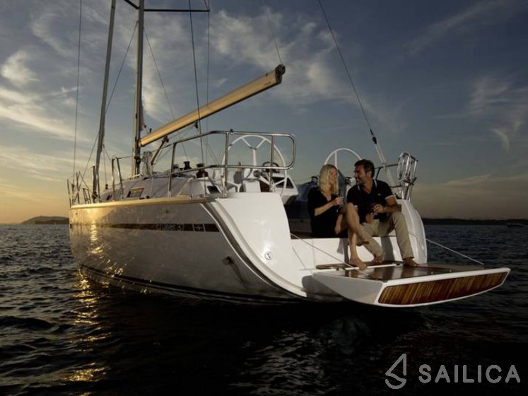 Bavaria 37 Cruiser - Yacht Charter Sailica