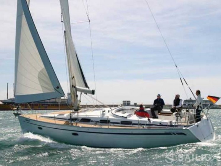 Bavaria 40 Cruiser - Yacht Charter Sailica