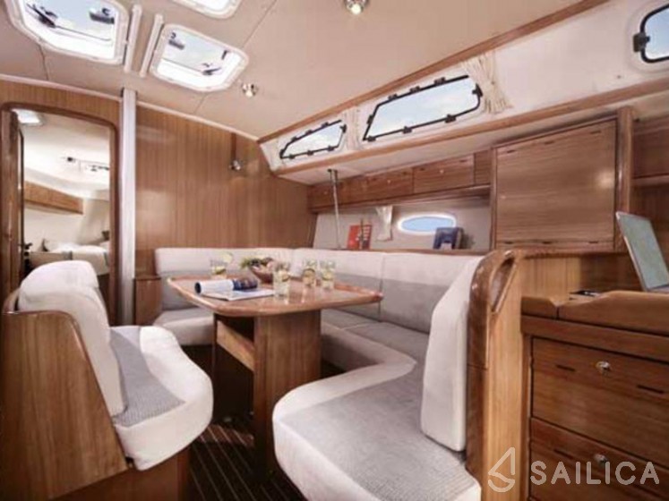 Bavaria 40 Cruiser - Yacht Charter Sailica