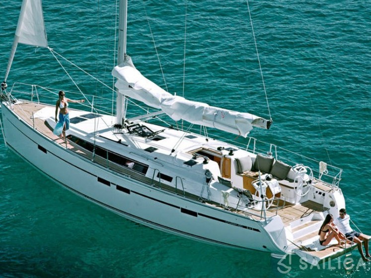 Bavaria 46 Cruiser - Yacht Charter Sailica